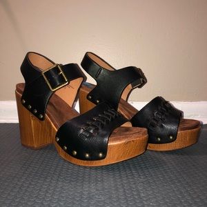 Cynthia Rowley black sandals